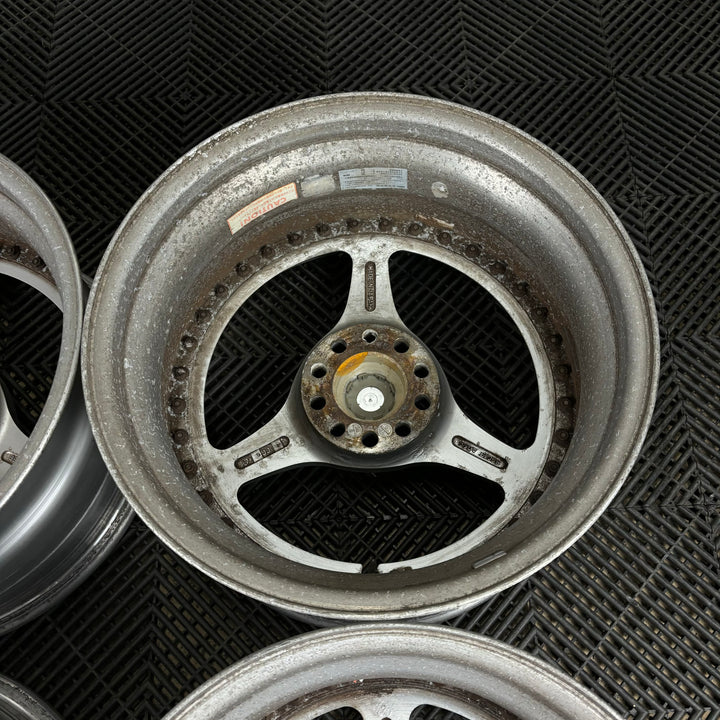 Enkei RS-3 / 5x114.3 / 17x8 +35 & 17x9 +35