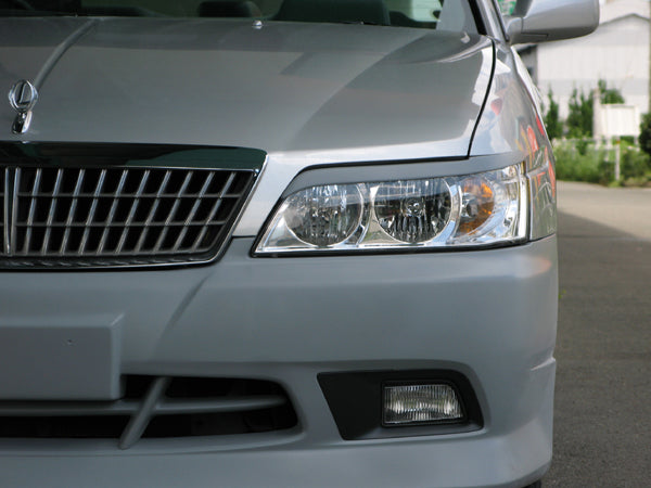 URAS | Eye Liner for Nissan C35 Laurel Medalist