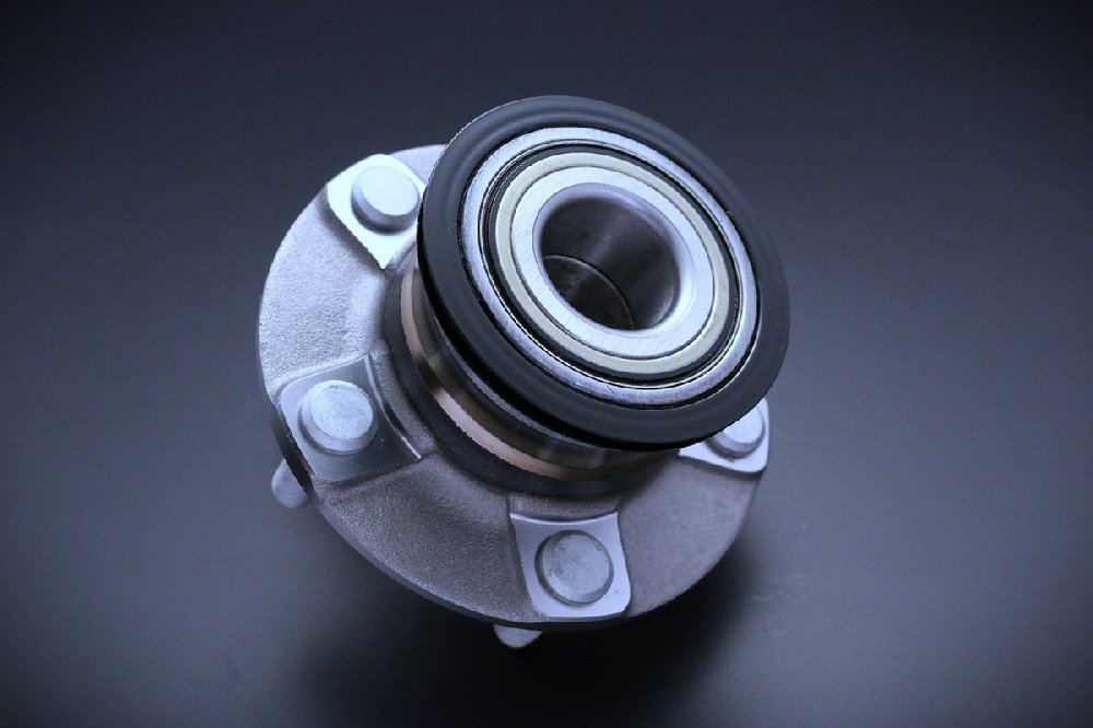 D-MAX | D1SPEC Front Hub Set for Nissan S14 / S15 / Laurel C34 / C35 / Stagea C34