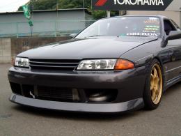URAS | Type-1 Front Bumper for Nissan R32 Skyline