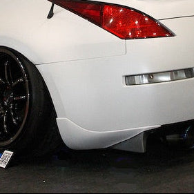 URAS | Rear Spat Mud Guards for Nissan 350z Z33