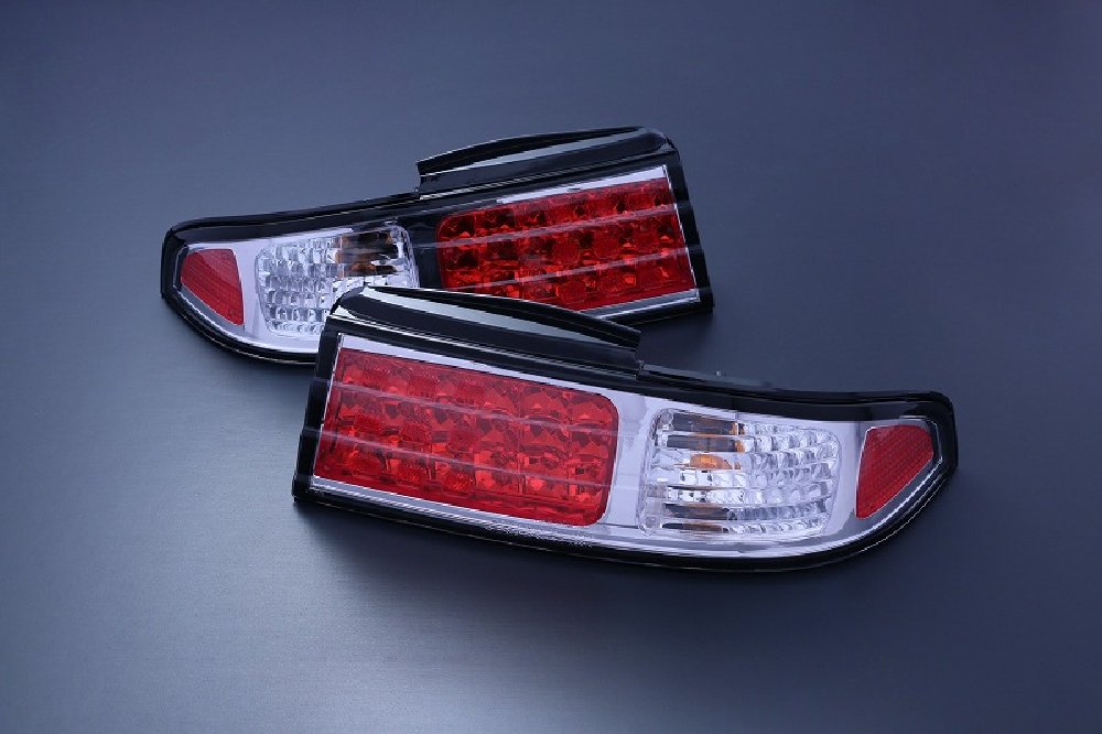 D-MAX | LED Taillight Pair Chrome for Nissan Silvia S14 (240SX)