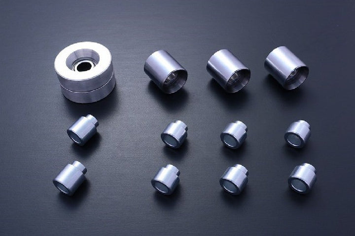D-MAX D1SPEC | Rear Knuckle Spherical Bearing & Collar Set - One Side for Nissan R33 / R34 GT-R