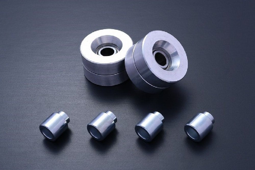 D-MAX | D1SPEC Rear Knuckle and Shock Pillow-Ball Collar Set for Nissan Skyline GT-R R33 / R34