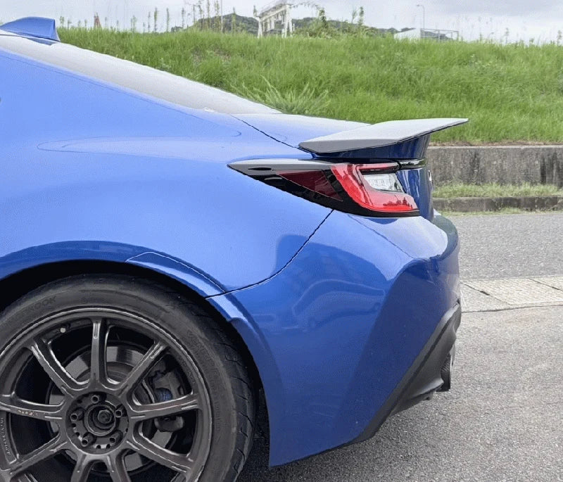 URAS | Trunk Wing for Toyota GR86 (ZN8) / Subaru BRZ (ZD8)