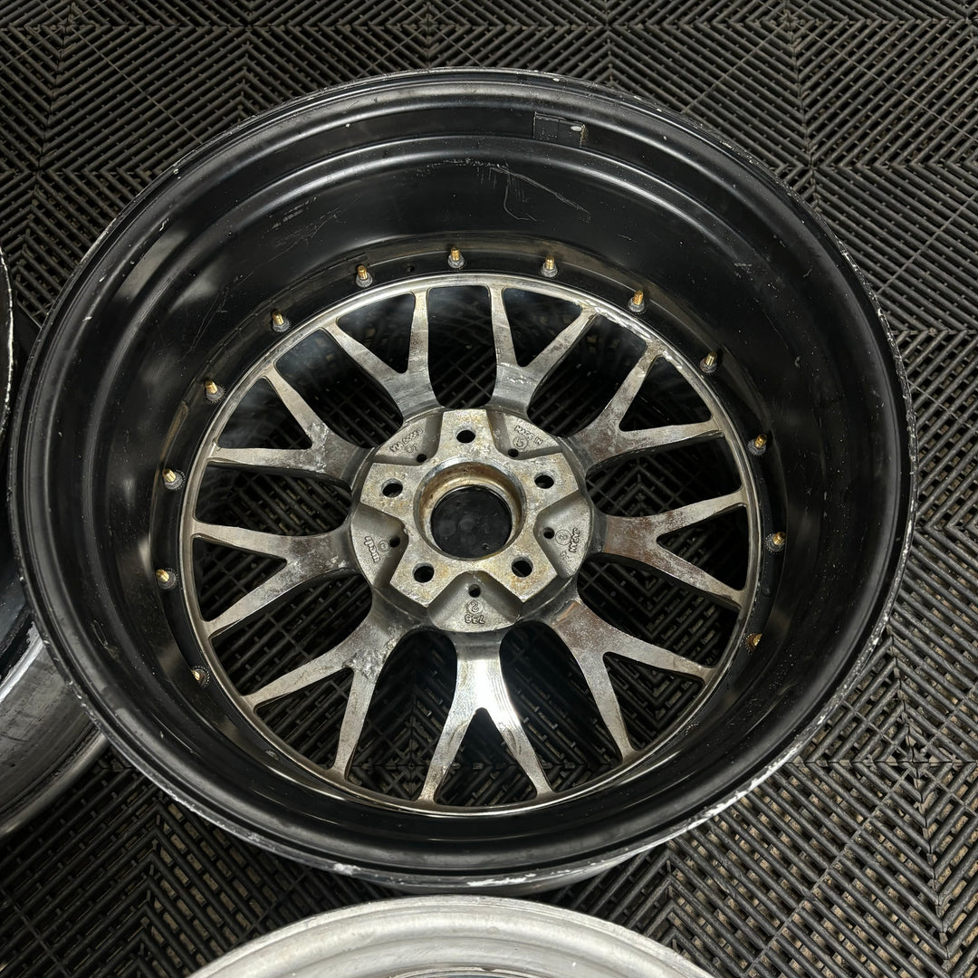 Weds Kranze Erm

5x114.3

18x9 +44

18x11.5 -6