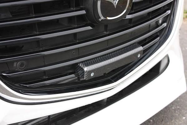 Garage Vary | License Plate Bracket - Facelift Plain Weave Carbon Fiber for Mazda Axela / Mazda3 BM