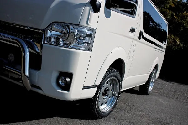 Garage Vary | Works Fender Flare Set Wide Version for Toyota Hiace 200 Series Wide Body Type 1/2 (H200)