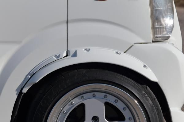 Garage Vary | Fender Flares for Suzuki Carry DA63T