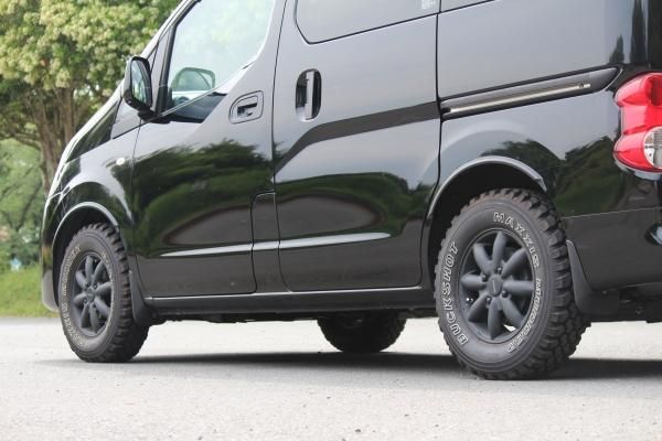 Garage Vary | Fender Flares +16mm for Nissan NV200 Vanette (M20)