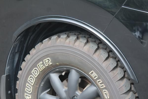 Garage Vary | Fender Flares +16mm for Nissan NV200 Vanette (M20) - Image 2