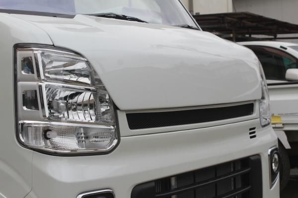 Garage Vary | Front Grille for Suzuki Every DA17