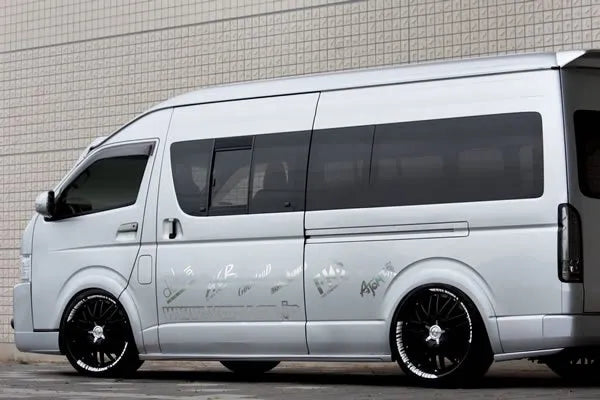 Garage Vary | Works Front Fenders for Toyota Hiace 200 Series (H200)