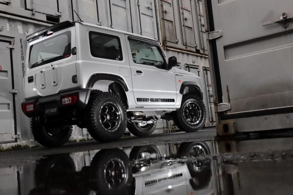 Garage Vary | Rear Roof Spoiler for Suzuki Jimny JB64