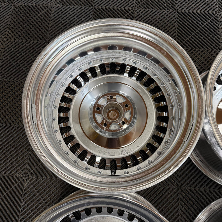 Work Emitz | 5x114.3 | 19x9 +21 & 19x10 +40