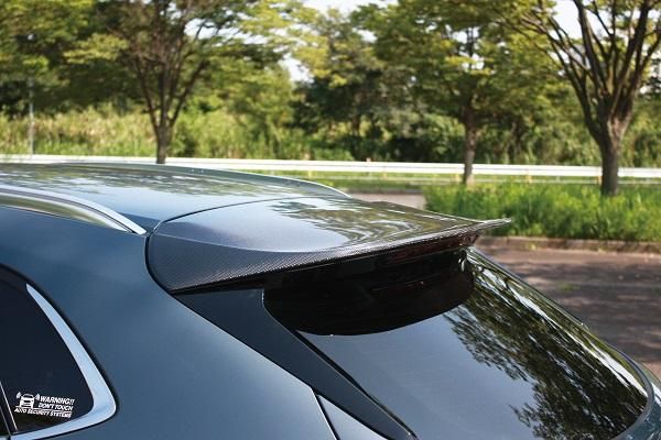 Garage Vary | Roof Wing Plain Weave Carbon Fiber for Mazda CX-30 DM