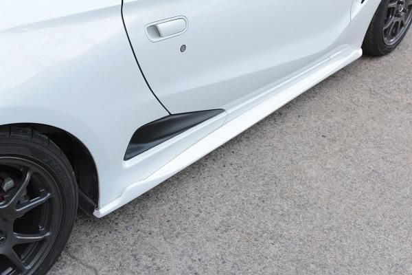 Garage Vary | Side Skirts Type 2 FRP for Honda S660 (JW5) - Image 3