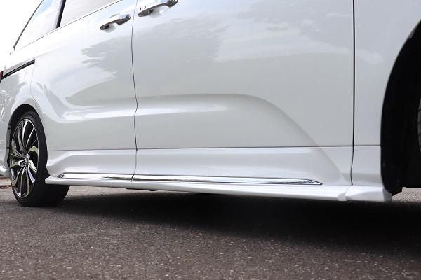 Garage Vary | Side Skirts FRP for Honda Odyssey Absolute (RC1/RC2/RC4) 2013-2020 - Image 3
