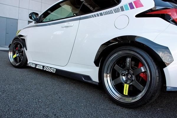 Garage Vary | Side Skirts Twill Weave Carbon for Toyota GR Yaris (GXPA16) - Image 3