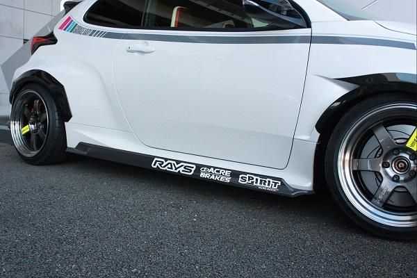 Garage Vary | Side Skirts Twill Weave Carbon for Toyota GR Yaris (GXPA16) - Image 4