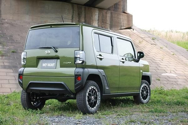 Garage Vary | Rear Diffuser for Daihatsu Taft