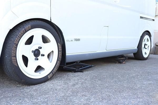 Garage Vary | Side Skirts for Suzuki Every DA17