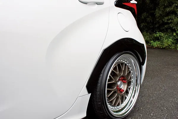 Garage Vary | Over Fenders for Toyota Yaris (MXPH10/KSP210)