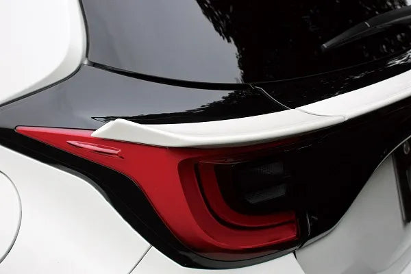 Garage Vary | Trunk Wing Spoiler for Toyota Yaris (MXPH10/KSP210)