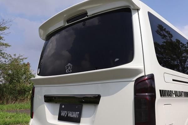 Garage Vary | Gate Spoiler for Nissan NV350 Caravan Narrow (E26 2012-2017) - Image 4