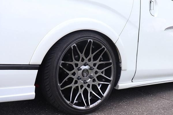 Garage Vary | Low Form Fender Flares for Nissan NV350 Caravan Narrow (E26 2017-2020)
