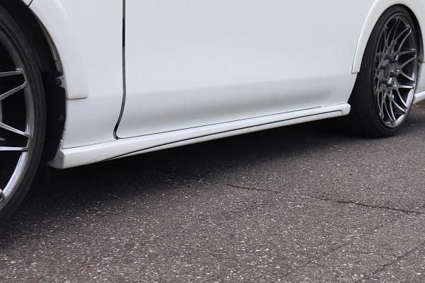 Garage Vary | Side Protectors for Nissan NV350 Caravan Narrow (E26 2017-2020)