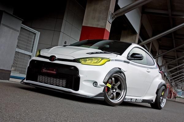 Garage Vary | Front Bumper FRP with Twill Weave Carbon Front Lip for Toyota GR Yaris (GXPA16)