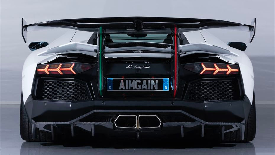 AIMGAIN GT PERFECT BODY KIT LAMBORGHINI AVENTADOR - (CONTACT FOR PRICING)