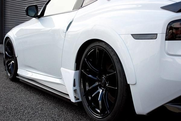 Garage Vary | Rear Side Garnishes FRP for Nissan 400Z (RZ34)