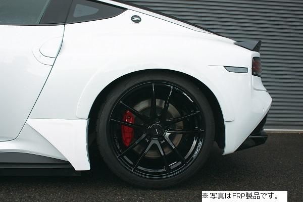 Garage Vary | Rear Side Garnishes Twill Weave Carbon for Nissan 400Z (RZ34) - Image 2