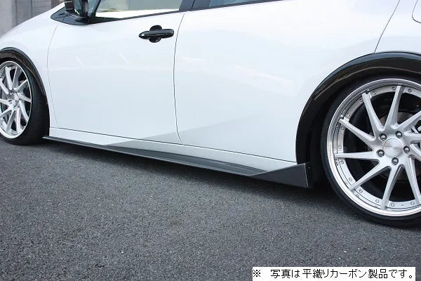 Garage Vary | Rear Side Garnish (FRP) for Toyota Prius (MXWH60/65)