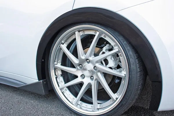 Garage Vary | Low Form Fender Trim (Urethane) for Toyota Prius (MXWH60/65)