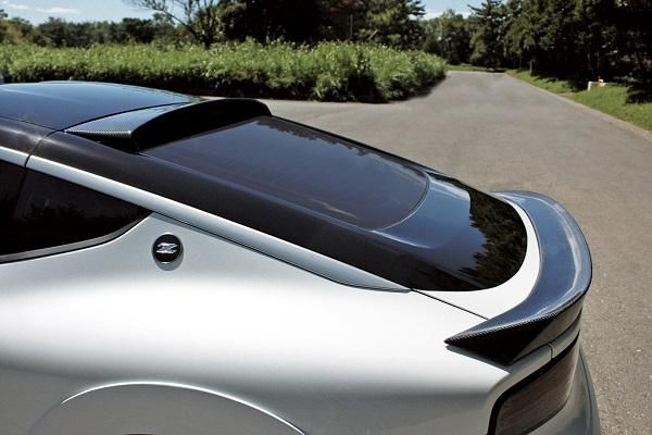 Garage Vary | Rear Roof Spoiler Twill Weave Carbon for Nissan 400Z (RZ34) - Image 2