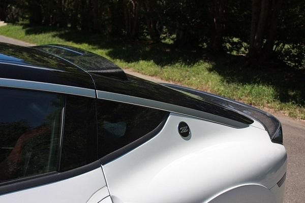 Garage Vary | Rear Roof Spoiler Twill Weave Carbon for Nissan 400Z (RZ34) - Image 3