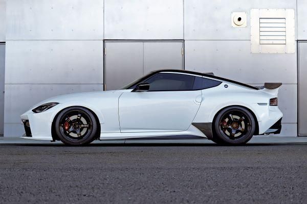 Garage Vary | GT Wing FRP for Nissan 400Z (RZ34) - Image 7
