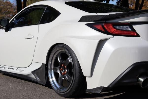 Garage Vary | Blister Style Rear Fenders +9mm for Toyota GR86 (ZN8)