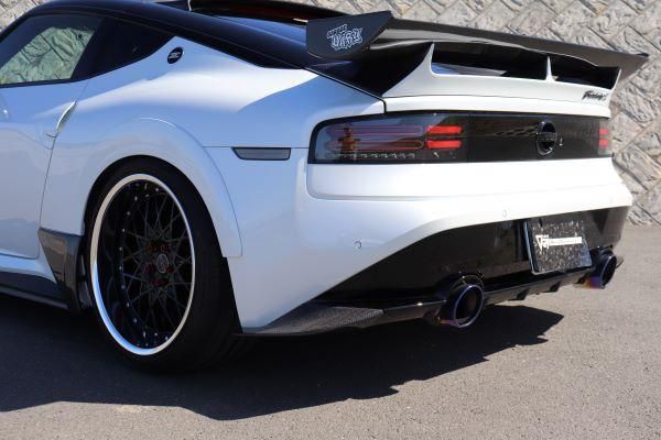 Garage Vary | Rear Side Diffusers Twill Weave Carbon for Nissan 400Z (RZ34) - Image 3