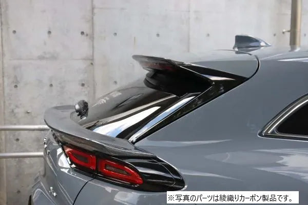 Garage Vary | Roof Wing Plain Weave Carbon for Toyota Crown Sport (AZSH36W)
