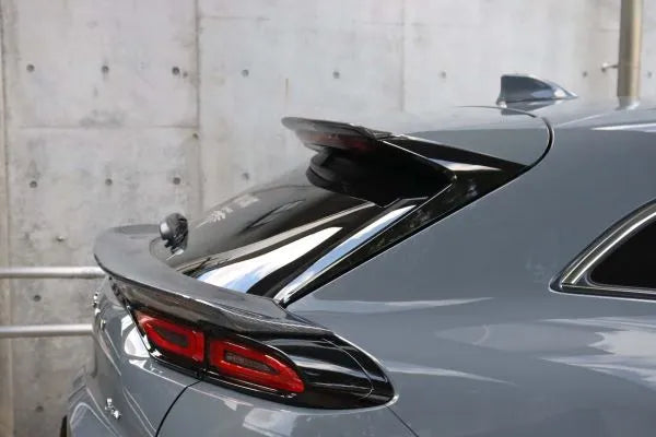 Garage Vary | Rear Roof Lip Twill Weave Carbon for Toyota Crown Sport (AZSH36W)