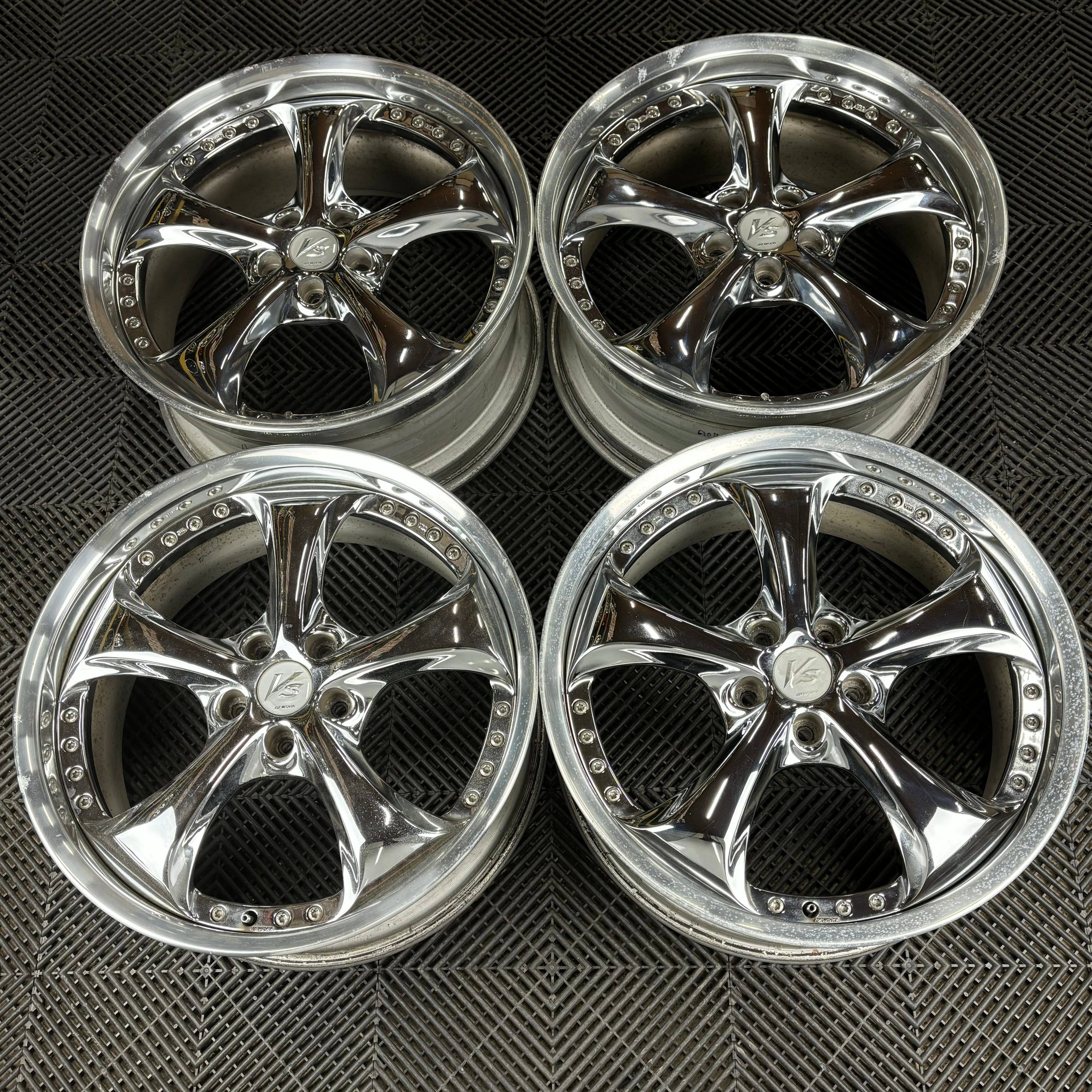 美品 WORK VS-KF ワーク VSKF 8J+26 PCD114.3 メッキ 深リム