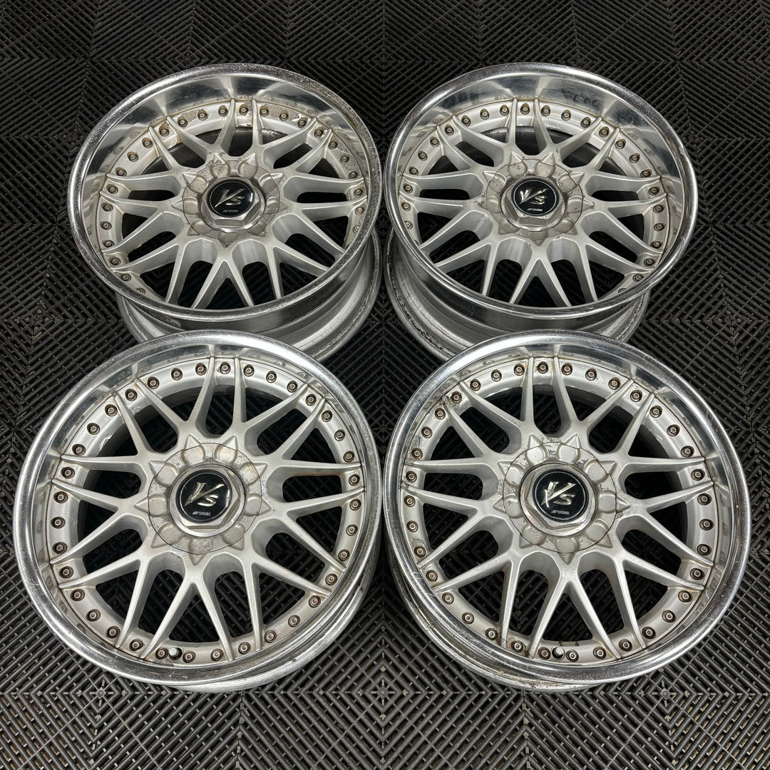 Work VSMX

4x114.3 / 5x114.3

17x7 +10

17x8 +10