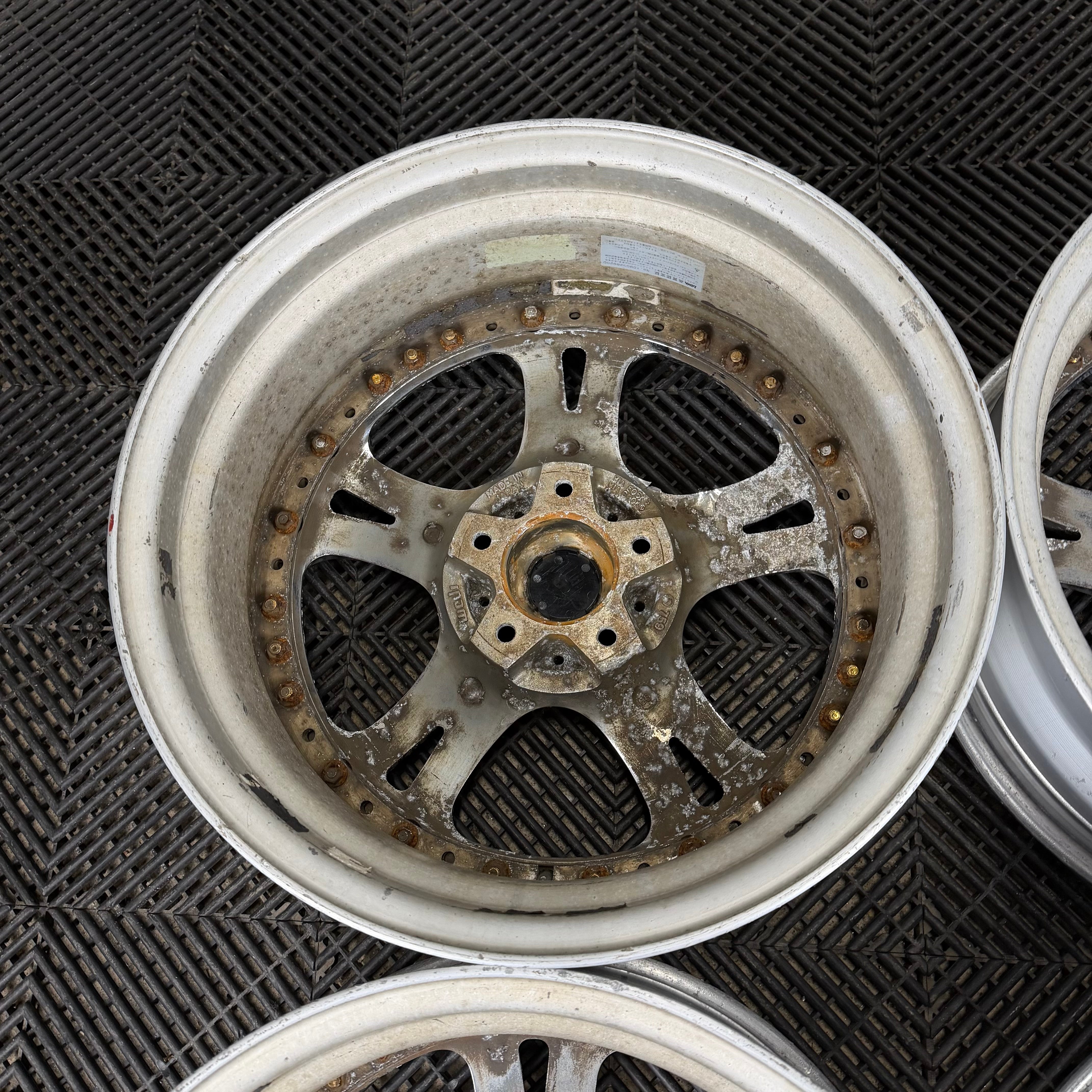 Weds Cerberus 1 / 5x114.3 / 17x7 +44 – Parts From Japan