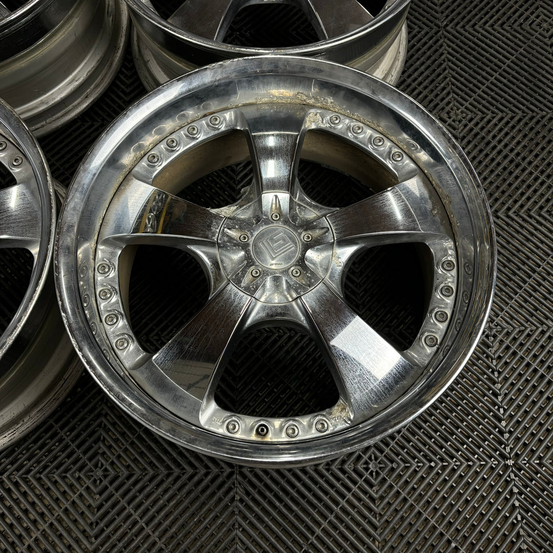 Work LS 105s / 5x114.3 / 19x8.5 +30