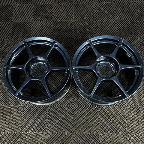 Buddy Club P1 Racing PAIR(2)

5x114.3

17x9 +27