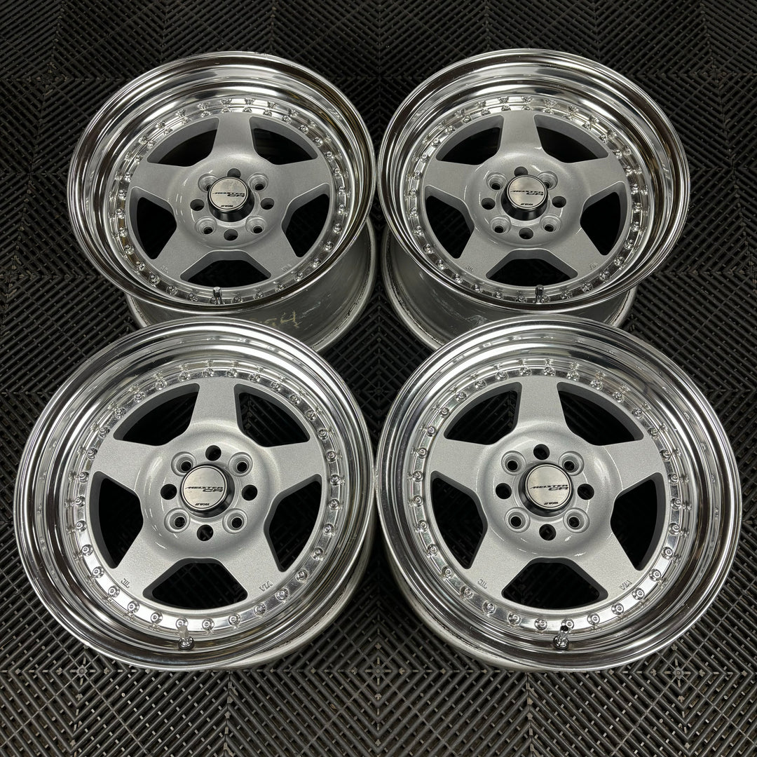 Work Meister CR-01

4x100

15x8 +20